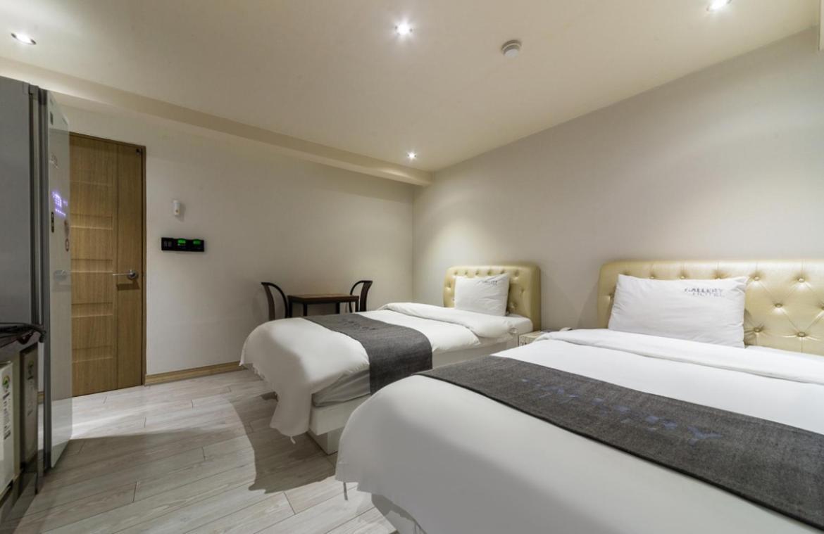 Gwangju Metropolitan City Gallery Hotel מראה חיצוני תמונה