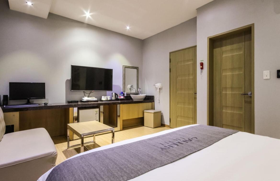 Gwangju Metropolitan City Gallery Hotel מראה חיצוני תמונה